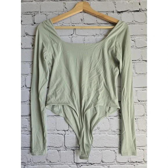 Lululemon Wundermost Ultra-Soft Nulu Square-Neck Long-Sleeve Bodysuit Sage Green - Picture 6 of 9
